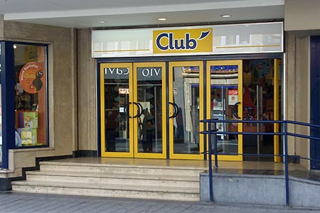 Club bookstore, bookwinkel in Leuven