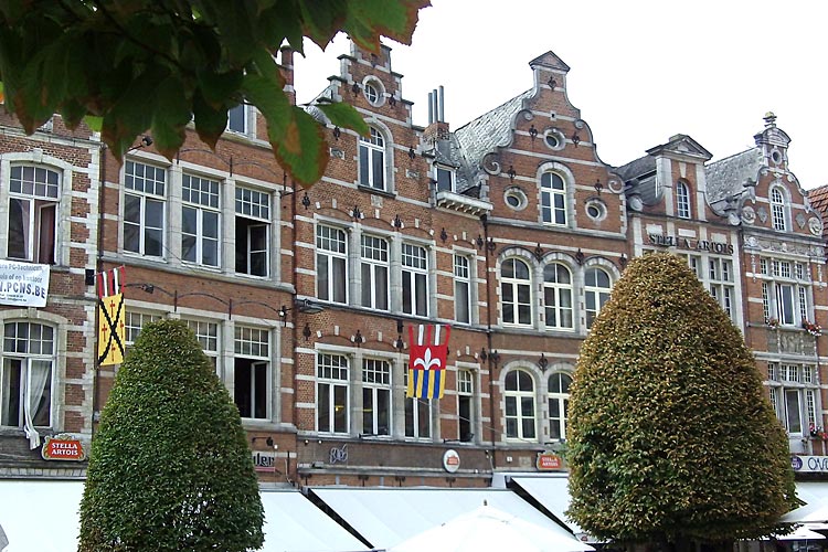 Typical Flemish 'square' buildings along the Old Market 